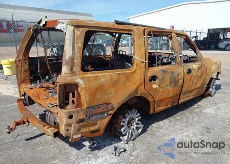 2014 Ford Expedition Limited from USA, damaged, VIN 1FMJU2A57EEF31314